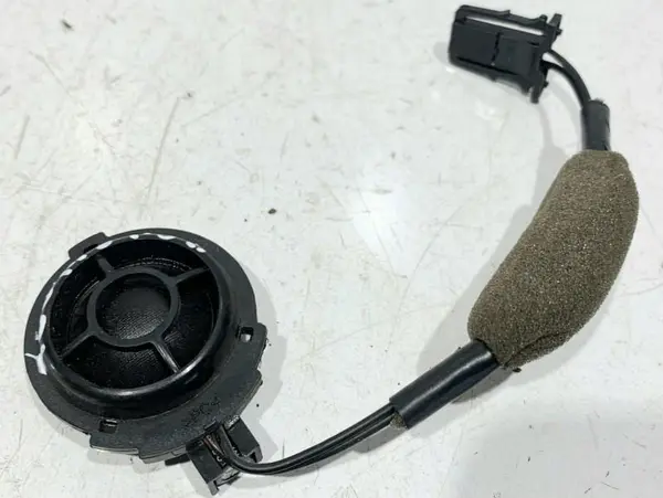 Difuzor audio / tweeter usa spate 1T0035411AA Volkswagen Touran facelift (2010-2015) [1t3]