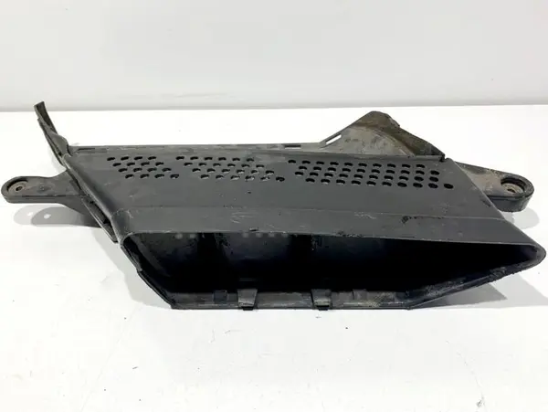 Difuzor captare aer 8K0129618E Audi A5 facelift (2012-2016) [8T3]
