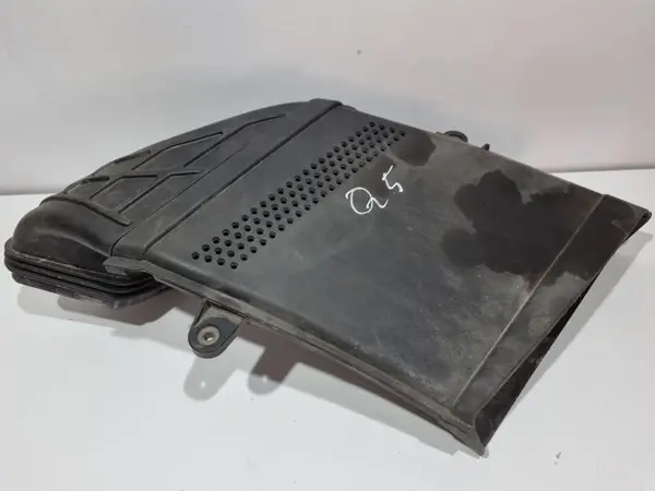 Difuzor captare aer 8R0129618F Audi Q5 (2008-2012) [8R]