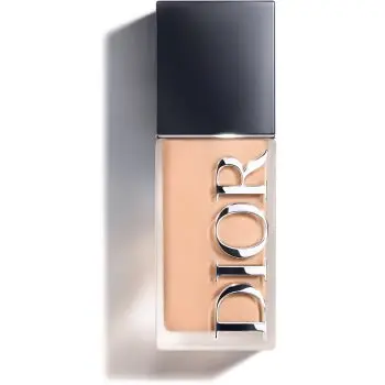 DIOR Dior Forever Skin Wear machiaj matifiant de lungă durată SPF 20