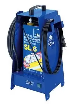 Dispozitiv electric inlocuire lichid frana potrivit bidon 5 litri