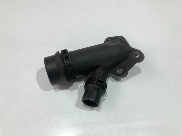 Distribuitor apa 2247744 BMW Seria 3 (2005-2012) [E90] 3.0d 2.0d
