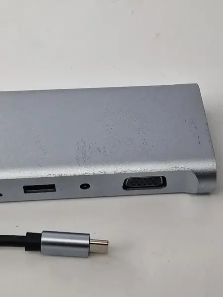 Docking station Gembird 8-in-1, USB-C, USB-A 3.1 x 4, HDMI x 1, DP x 1, VGA x 1, RJ45 x 1, PD 60 W, SD, microSD, Audio, Argintiu, A-CM-COMBO8-01