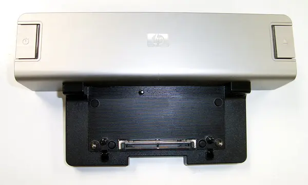 Docking station: HP EN488AA; 6510b, 6515b, 6710b, 6715b, 6720t, 6910p, 8510p, 8510w, 8710p, 8710w, nc4200, nc4400, nc6120, nc6220, nc6230, nc6320, nc6400, nc8230, nc8430; "483203-001"