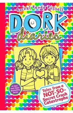 Dork Diaries 12: Tales from a Not-So-Secret Crush Catastrophe - Rachel Ren Russell