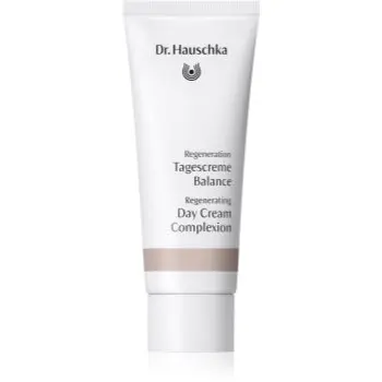 Dr. Hauschka Regeneration crema CC pentru ten matur