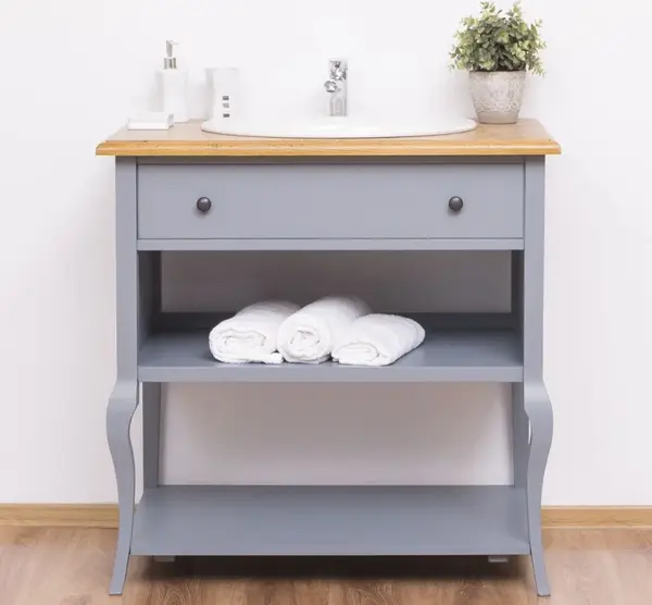 Dulap baie mic cu picioare curbate - lavoarul nu este inclus in pret cu finisaj Slate Grey / Honey Brown