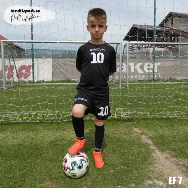 Echipament fotbal copii si adulti CAPO EF7 XL, Negru