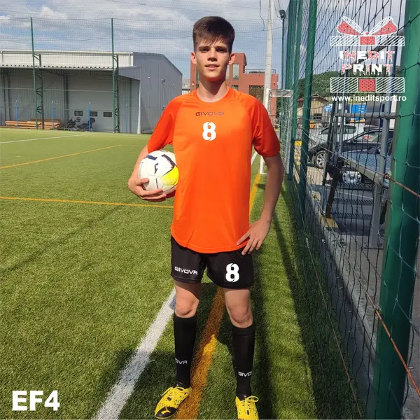 Echipament fotbal copii si adulti personalizat GIVOVA EF4 Tricou portocaliu, sort negru, XL