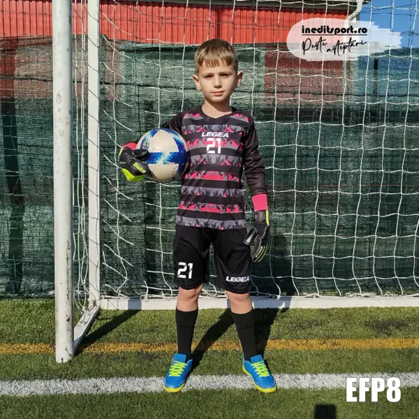 Echipament portar copii si adulti VELODROME personalizabil EFP8 3XS, Tricou roz cu negru și șort negru