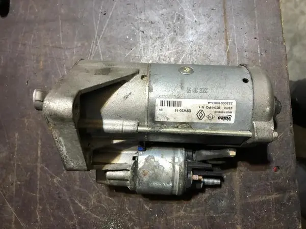 Electromotor 233000106r Renault Megane 3 (2008-2012) 1.6 dci