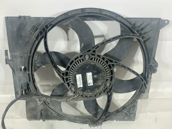Electroventilator 6937515 BMW Seria 3 (2006-2012) [E93] 2.0d