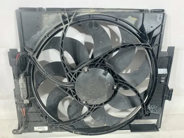 Electroventilator 7640508 BMW Seria 3 (2011-2019) [F30] 2.0d 184 cp N47D20A