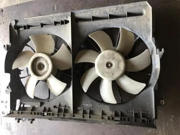 Electroventilator Toyota Avensis (2003-2008) T25 2.2 d4d