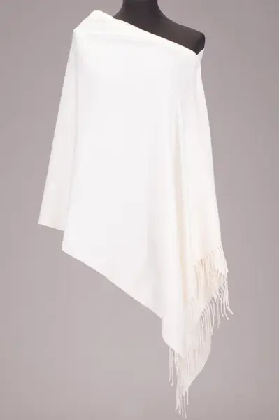 Esarfa dreptunghiulara alba din material tip cashmere