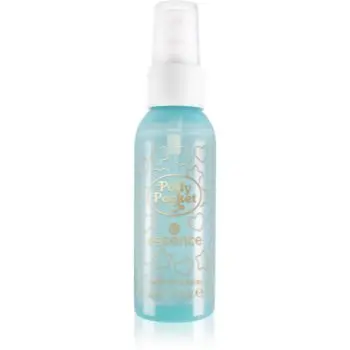 essence Polly Pocket spray pentru fixare cu efect de hidratare