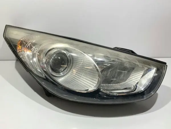 Far dreapta 92102-2Y020 Hyundai ix35 (2010-2013)