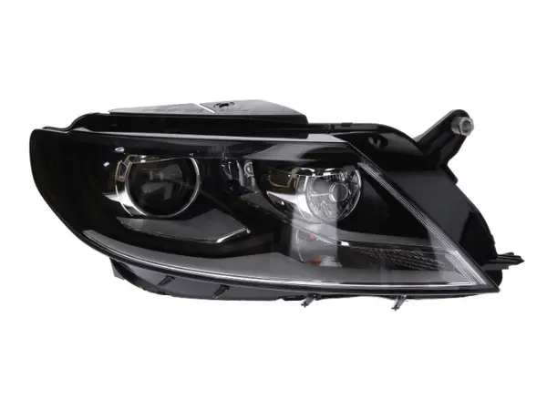 Far dreapta (D3S H7, reglaj electric, fundal negru) VW CC 2011-2016