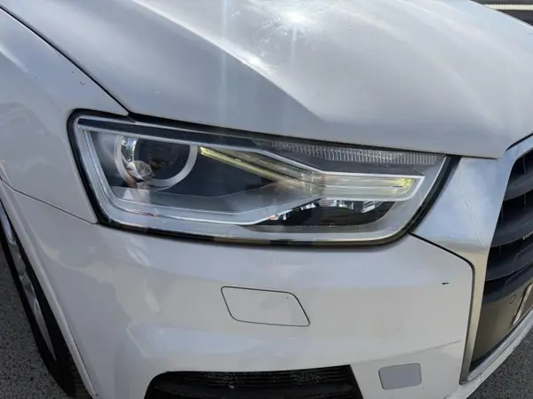 Far dreapta xenon led Audi Q3 facelift (2014-2018)