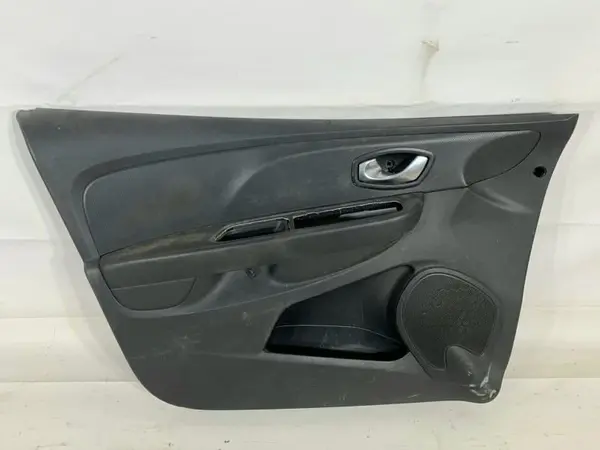Fata usa interioara stanga fata 809018318R Renault Clio 4 facelift (2016-2019)