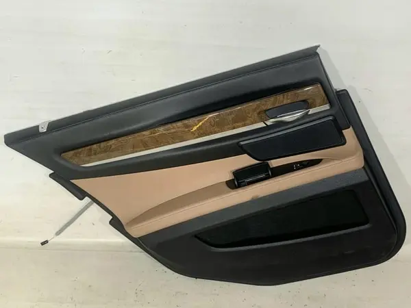 Fata usa interioara stanga spate BMW Seria 7 (2008-2015) [F01, F02]