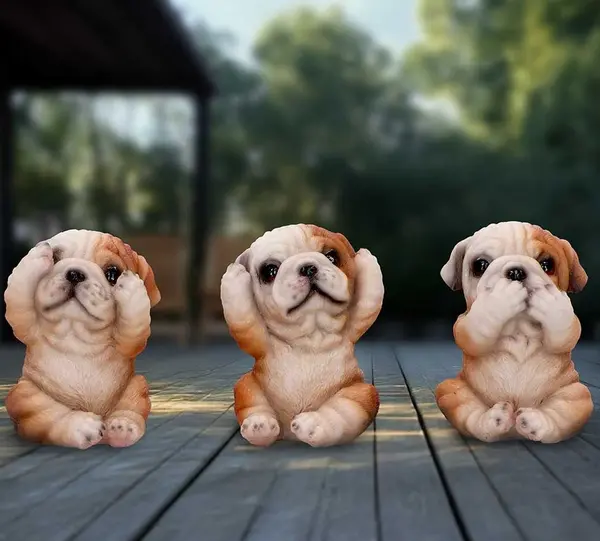 Figurina - Three Wise Bulldogs - Hear No Evil | Nemesis Now