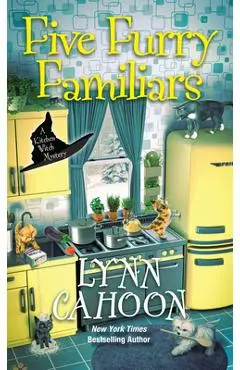 Five Furry Familiars - Lynn Cahoon