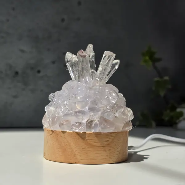 Floare de mina cuart – lampă decorativă USB