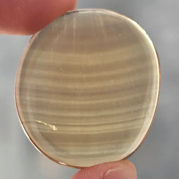 Fluorit galben palmstone | Model 1