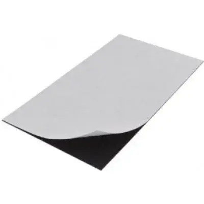Folie magnetica A4 cu adeziv,0.6-0.7mm