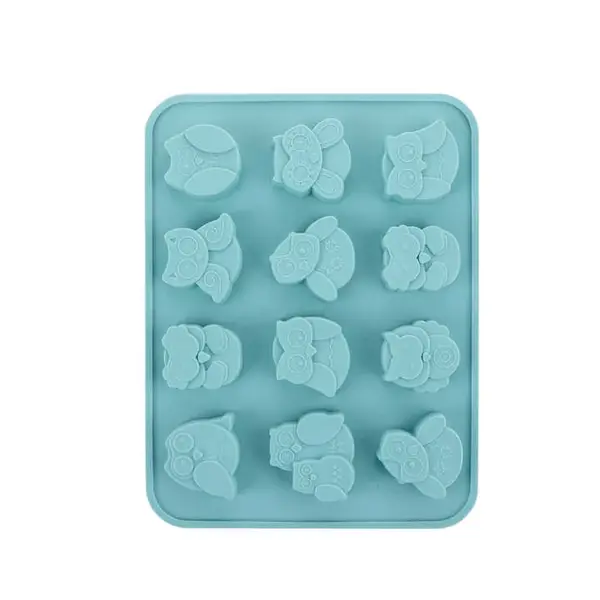 Forma din silicon pentru biscuiti, bomboane,jeleuri, model bufnite,diverse culori,12 alveole,19x14 cm