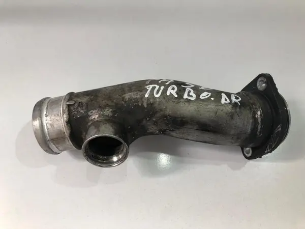 Furtun admisie turbo dreapta 07z129654c Volkswagen Phaeton (2002-2010) 5.0 tdi
