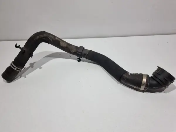 Furtun apa AV41-8260-AC Ford Kuga (2008-2012) 2.0 tdci 163 cp