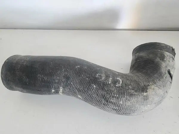 Furtun intercooler 1K0145832AC Skoda Octavia 2 facelift (2008-2013) 1.6 tdi CAYC