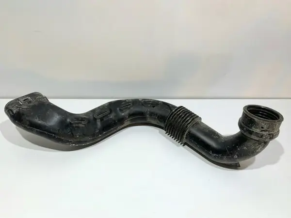 Furtun / tub admisie aer 165558896R Dacia Logan 2 (2012-2017) 0.9 tce H4B (412)