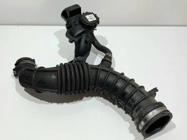 Furtun turbo / admisie aer 8200750731 Renault Fluence (2009-2012)