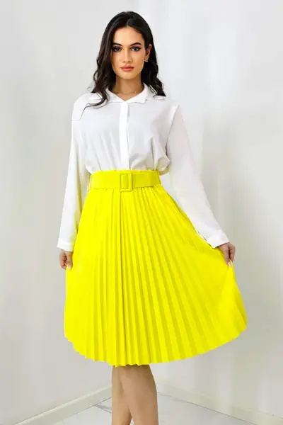 Fusta plisata eleganta Carmen, curea de aceeasi culoare inclusa, Galben, Marime S/M