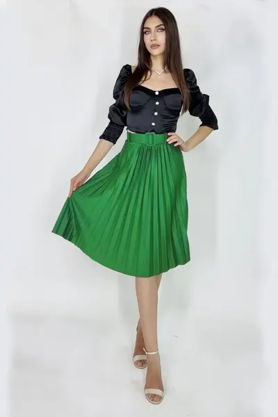 Fusta plisata eleganta Carmen, curea de aceeasi culoare inclusa, Verde deschis, Marime universala S/M