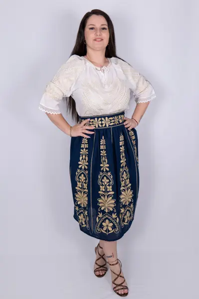 Fusta stilizata cu motive traditionale Tatiana 8