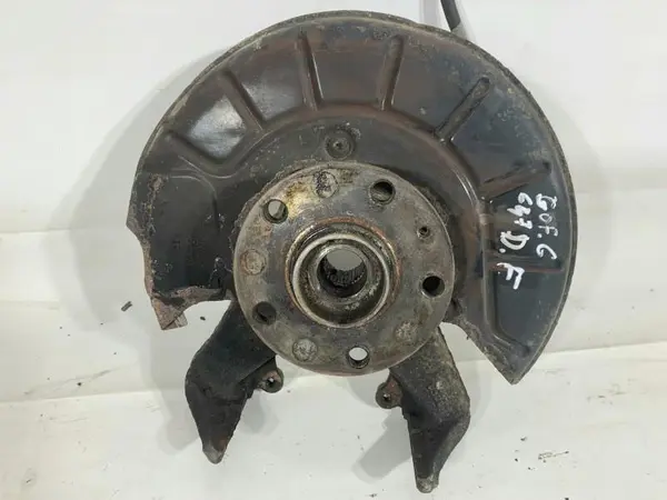 Fuzeta dreapta fata 1K0407256T Volkswagen Jetta 5 (2005-2010) 1.4 tsi Caxa