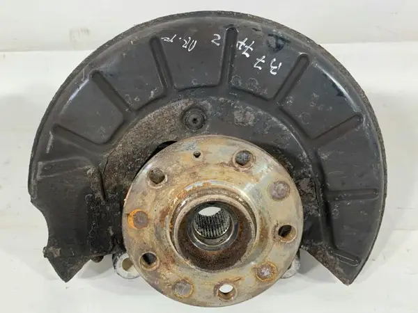Fuzeta dreapta fata 3C0407254F Volkswagen Passat CC (2008-2012) 2.0 tdi CFFB