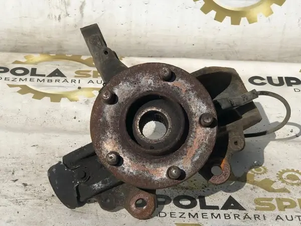 Fuzeta dreapta fata 3m51-3k170-bh Ford Focus 2 facelift (2008-2010) 1.6 tdci G8DA