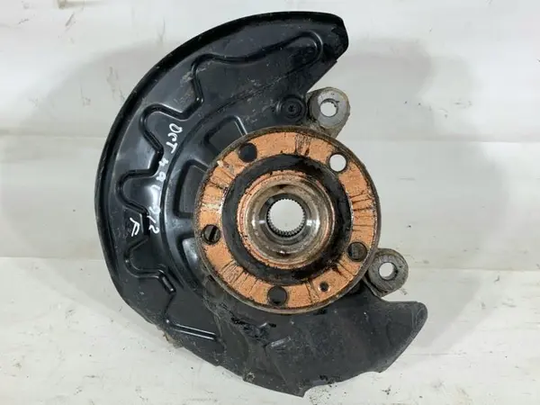 Fuzeta dreapta fata 5Q0407256Q Seat Leon 3 (2012-2016) 2.0 tdi CKFC