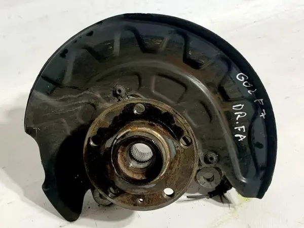 Fuzeta dreapta fata 5Q0407256R Skoda Octavia 3 (2013-2017 ) 1.6 tdi DDYA