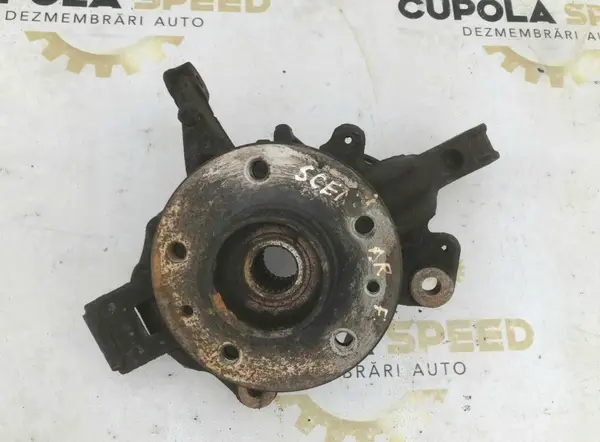 Fuzeta dreapta fata Renault Scenic 3 (2009-2011) 1.5 dci K9K (836) 110 cp