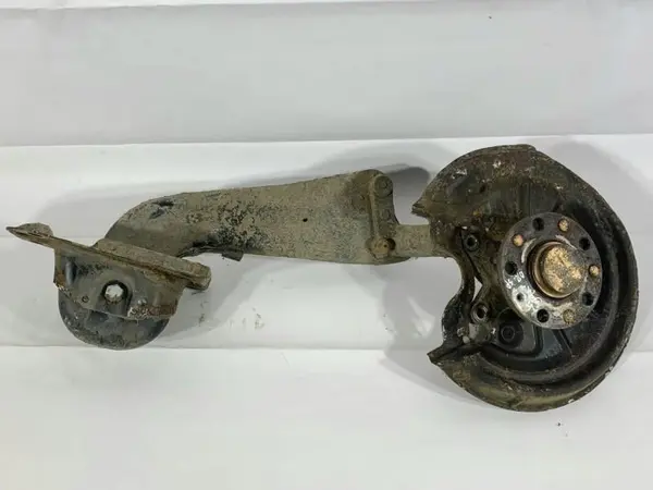 Fuzeta dreapta spate 1K0505436P Volkswagen Jetta 5 (2005-2010) 1.9 tdi BLS