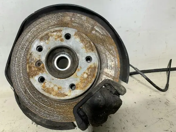 Fuzeta dreapta spate cu abs 6761580 BMW Seria 1 (2004-2011) [E81, E87] 2.0d; 1.6 benzina N43B16