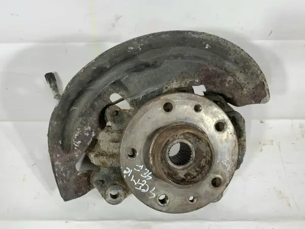 Fuzeta stanga fata 400154705R Renault Megane 3 facelift (2012-2016) 1.5 dci K9K 834