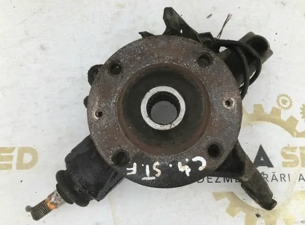 Fuzeta stanga fata Citroen C4 Picasso (2006-2010) 1.6 hdi 9HZ, 9HY 109 cp