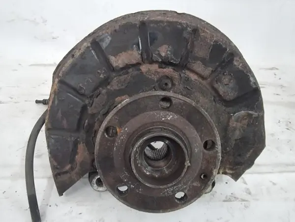 Fuzeta stanga fata Volkswagen Passat CC (2008-2012) 2.0 tdi CBAB